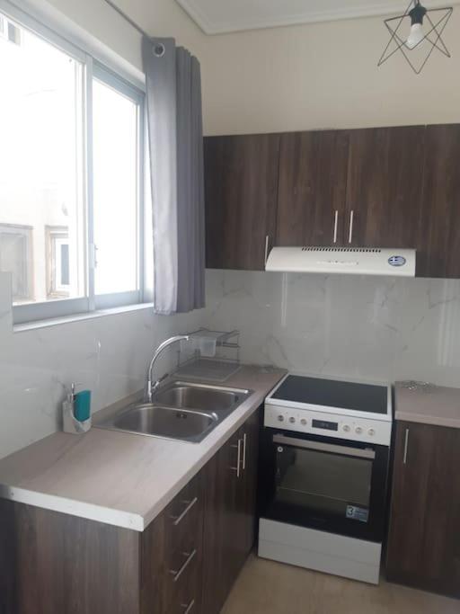 Comfort Apartment In The City Kalamata Exterior photo